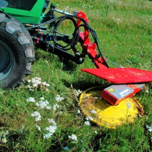 Cositoare între rânduri pentru tufișuri de fructe de pădure LUCEK